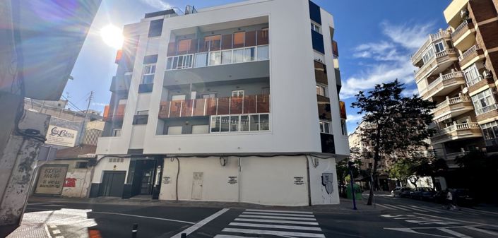 Image No.39-2 Bed Apartment for sale