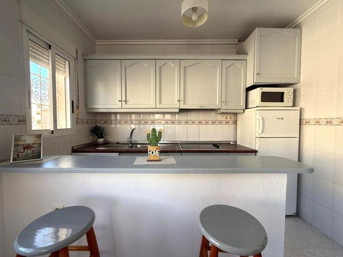 Image No.2-Appartement de 1 chambre à vendre à Torrevieja