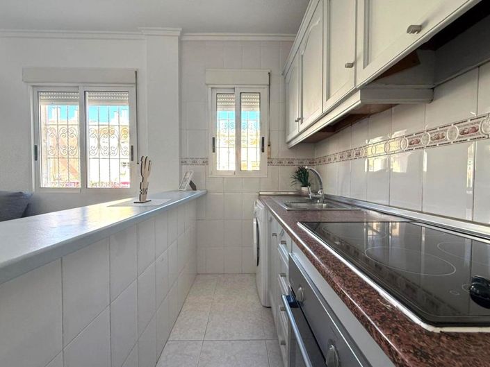 Image No.3-Appartement de 1 chambre à vendre à Torrevieja