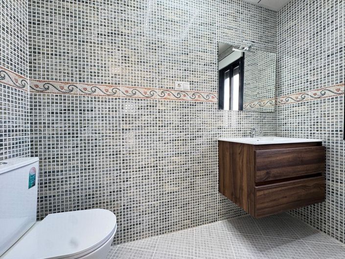 Image No.35-3 Bed Apartment for sale