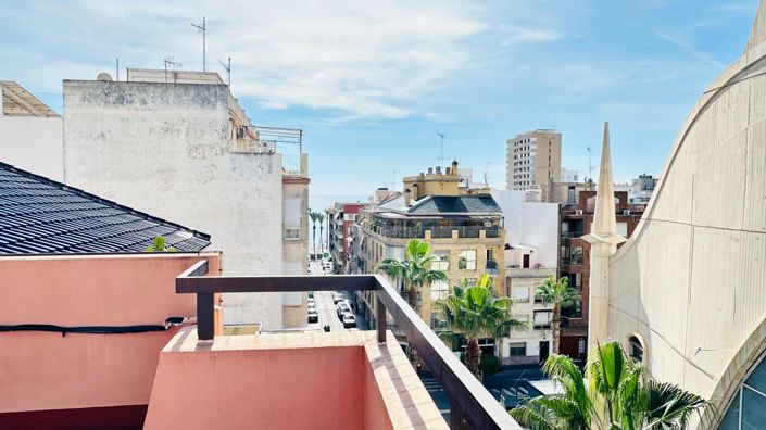 Image No.28-3 Bed Apartment for sale