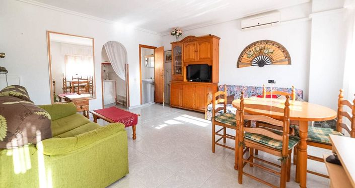 Image No.2-Propriété de 2 chambres à vendre à Torrevieja