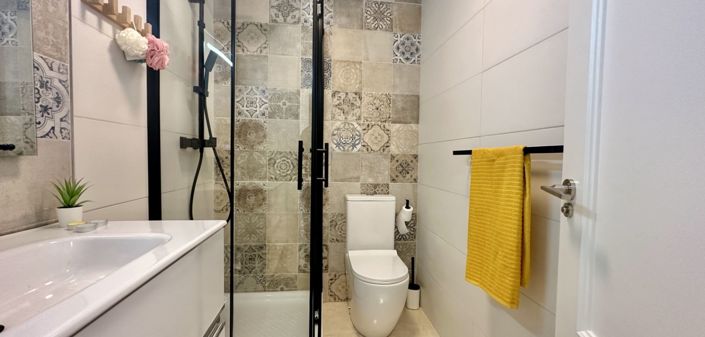 Image No.11-3 Bed Property for sale