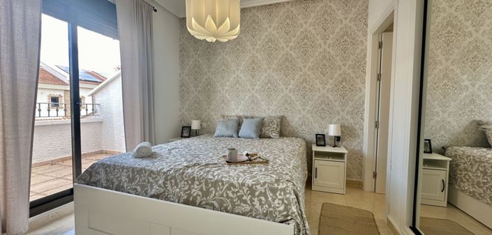 Image No.34-3 Bed Property for sale