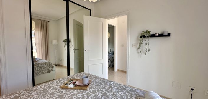 Image No.39-3 Bed Property for sale