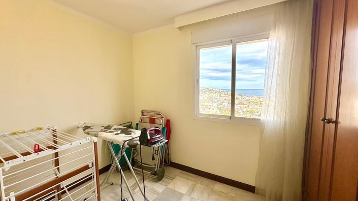 Image No.13-3 Bed Apartment for sale