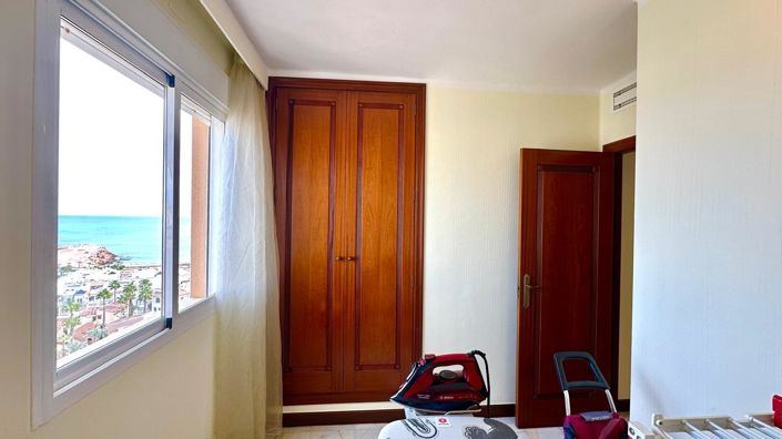 Image No.14-3 Bed Apartment for sale