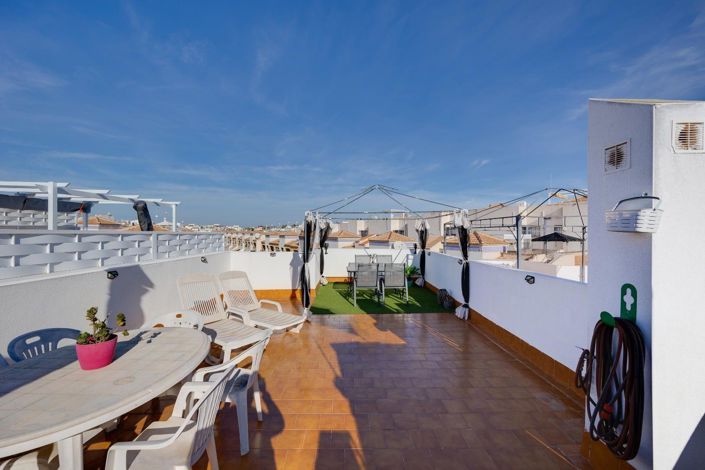 Image No.24-2 Bed Apartment for sale