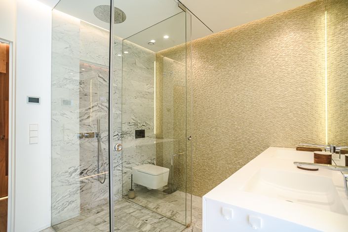 Image No.24-3 Bed Apartment for sale