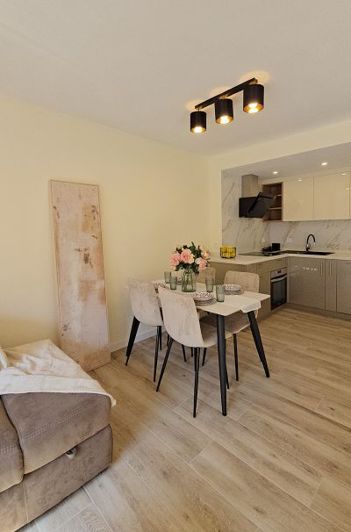 Image No.2-Appartement de 2 chambres à vendre à Torrevieja