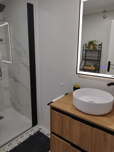 Image No.23-2 Bed Apartment for sale