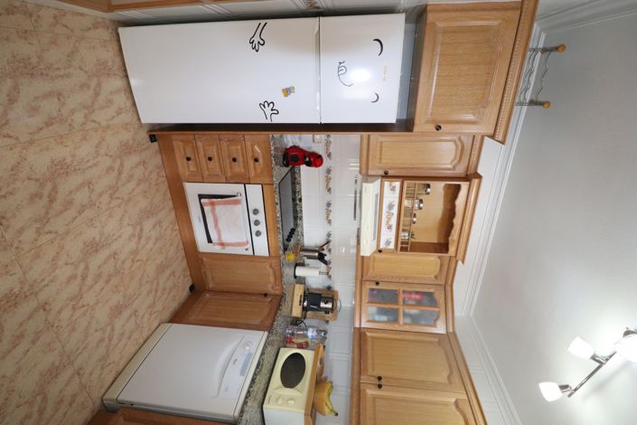 Image No.14-3 Bed Property for sale