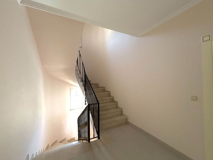 Image No.16-4 Bed Villa for sale