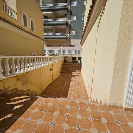 Image No.4-Villa de 3 chambres à vendre à Guardamar del Segura