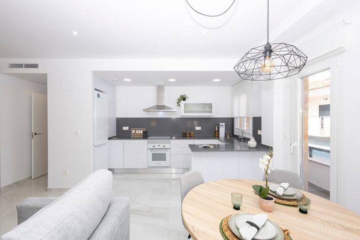 Image No.6-2 Bed Apartment for sale