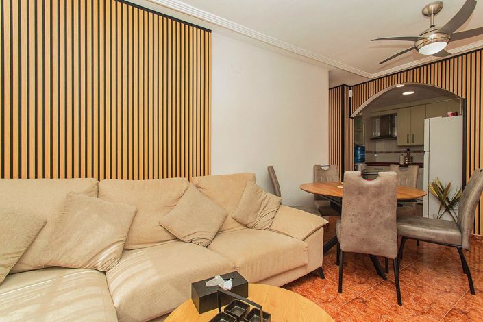 Image No.12-4 Bed Property for sale