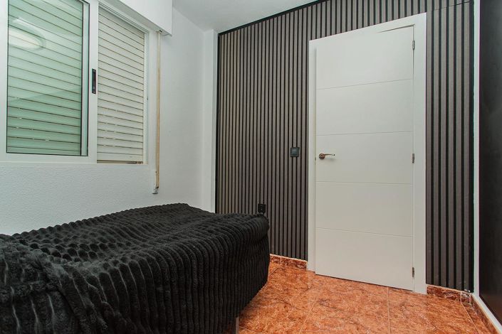 Image No.21-4 Bed Property for sale