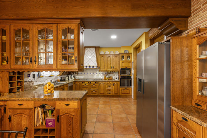 Image No.29-6 Bed Villa for sale