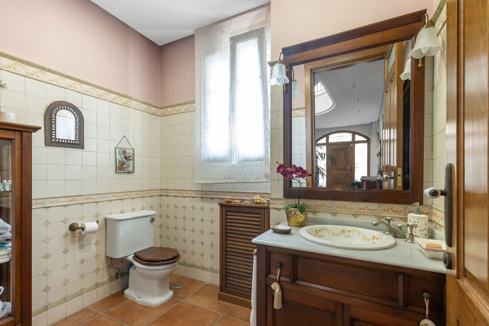 Image No.34-6 Bed Villa for sale