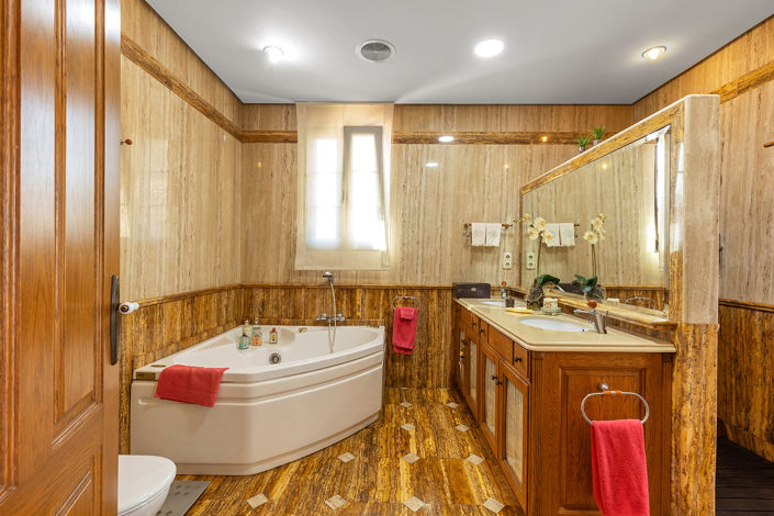 Image No.41-6 Bed Villa for sale