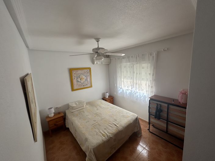 Image No.8-Propriété de 2 chambres à vendre à Torrevieja