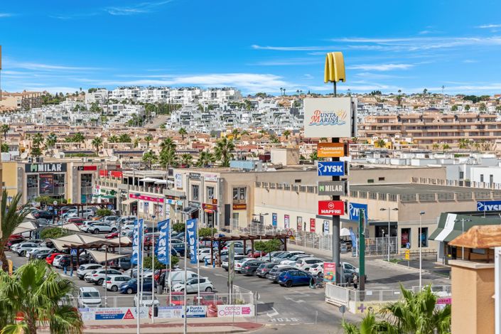 Image No.17-Appartement de 3 chambres à vendre à Punta Prima