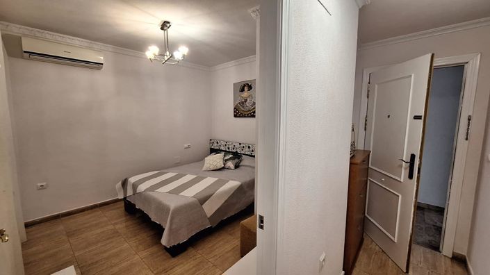 Image No.3-Appartement de 2 chambres à vendre à Torrevieja