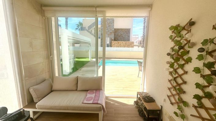 Image No.39-3 Bed Villa for sale