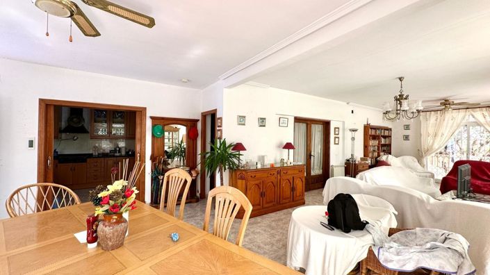 Image No.13-3 Bed Villa for sale