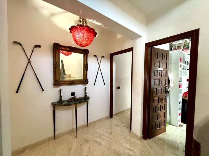 Image No.45-4 Bed Villa for sale