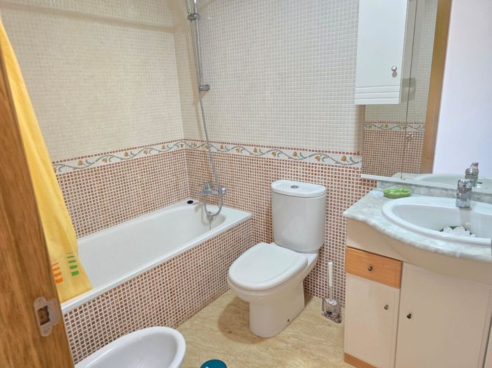 Image No.10-3 Bed Apartment for sale