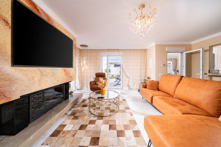 Image No.2-Villa de 4 chambres à vendre à Torrevieja