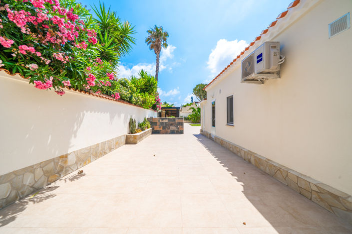 Image No.46-Villa de 4 chambres à vendre à Torrevieja