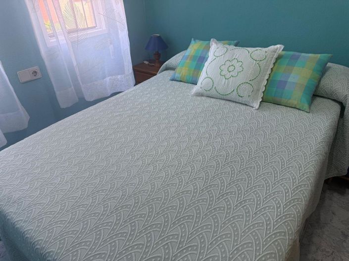 Image No.10-3 Bed Apartment for sale