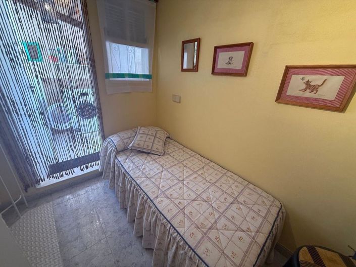 Image No.15-3 Bed Apartment for sale