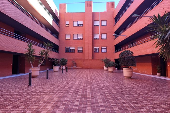 Image No.28-3 Bed Apartment for sale