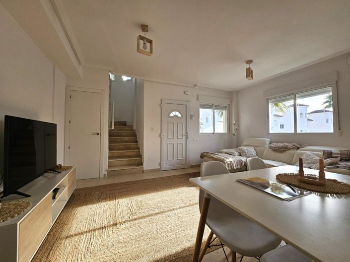 Image No.7-3 Bed Property for sale