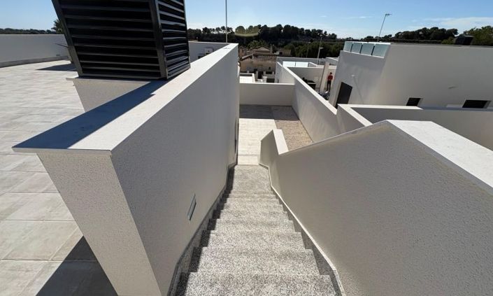 Image No.12-3 Bed Villa for sale