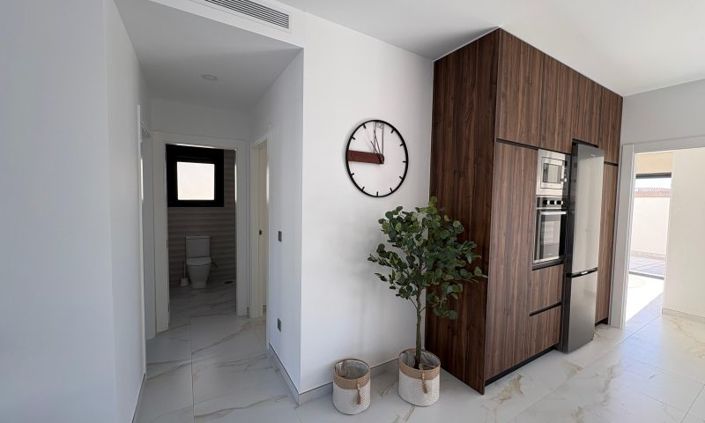 Image No.20-3 Bed Villa for sale