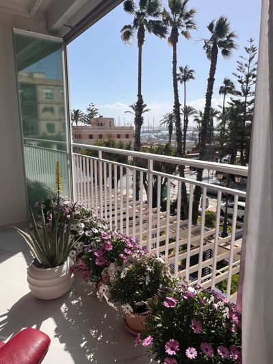 Image No.7-3 Bed Apartment for sale