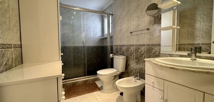 Image No.42-3 Bed Villa for sale