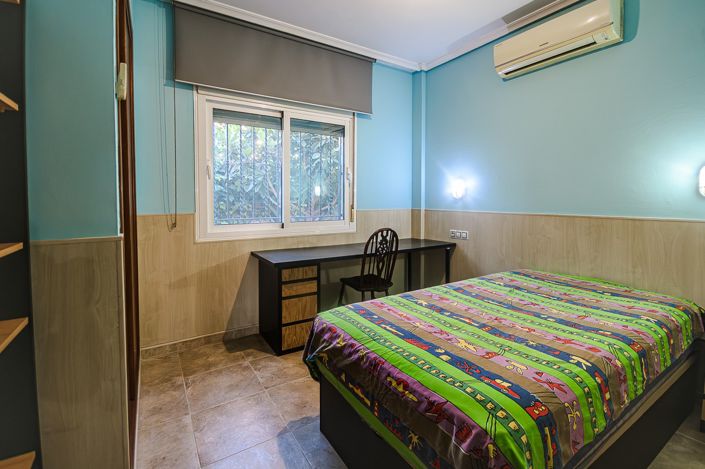 Image No.13-4 Bed Villa for sale