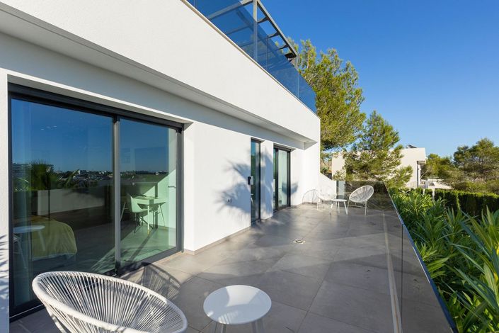 Image No.38-4 Bed Villa for sale