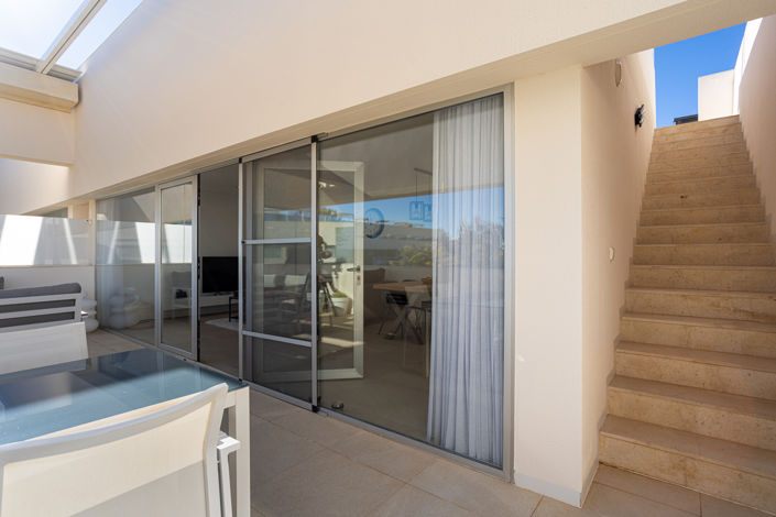 Image No.20-3 Bed Apartment for sale