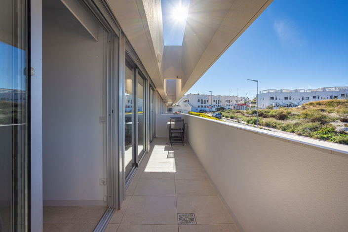 Image No.25-3 Bed Apartment for sale