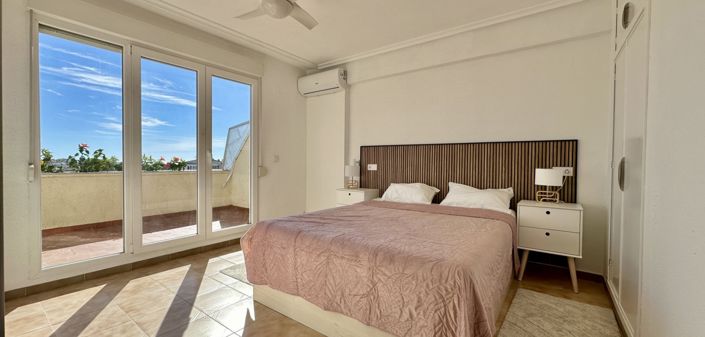 Image No.19-2 Bed Apartment for sale