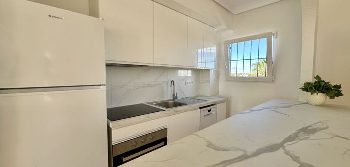 Image No.26-2 Bed Apartment for sale