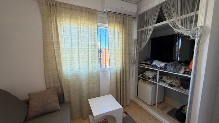 Image No.14-2 Bed Property for sale