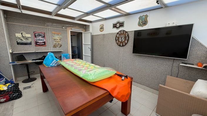 Image No.19-2 Bed Property for sale