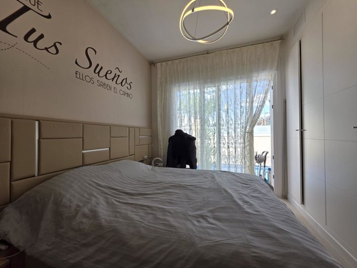 Image No.34-3 Bed Villa for sale